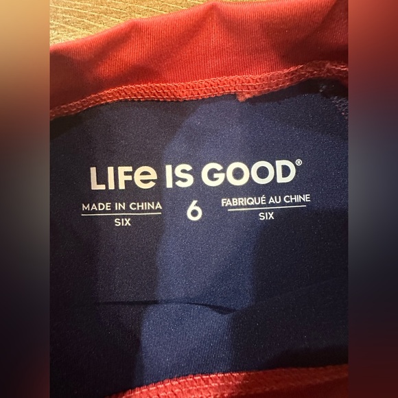 BOYS/GIRLS Life is Good Logo long sleeve rash/sun guard UPF50 RED/BLUE Sz: 6 NWT - Picture 6 of 12